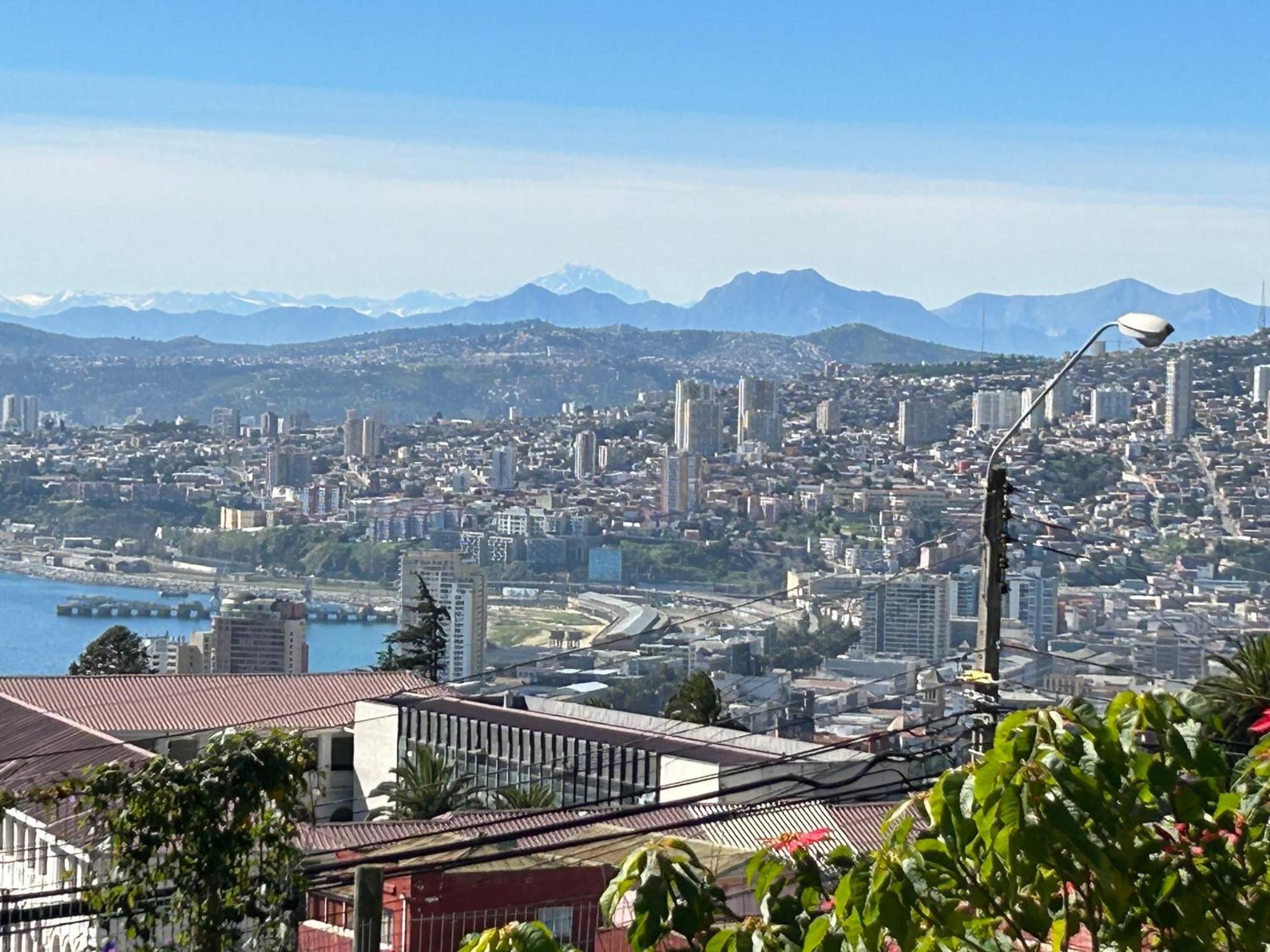 Hotel Faro Azul Valparaiso Cerro Alegre Exteriör bild