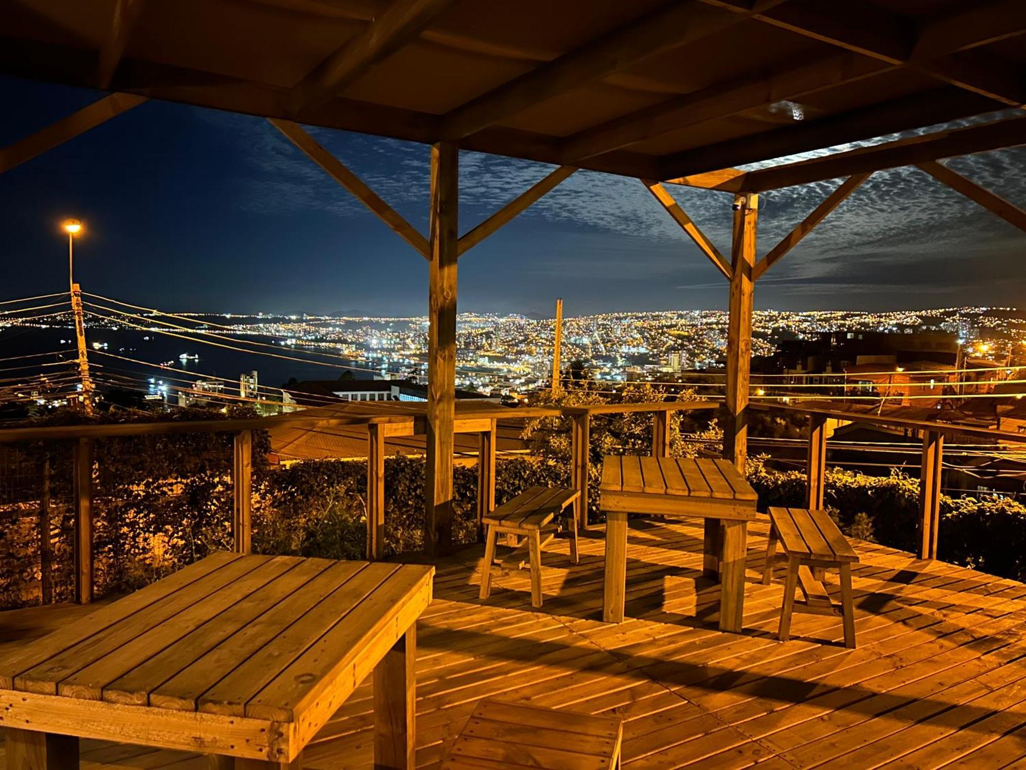 Hotel Faro Azul Valparaiso Cerro Alegre Exteriör bild