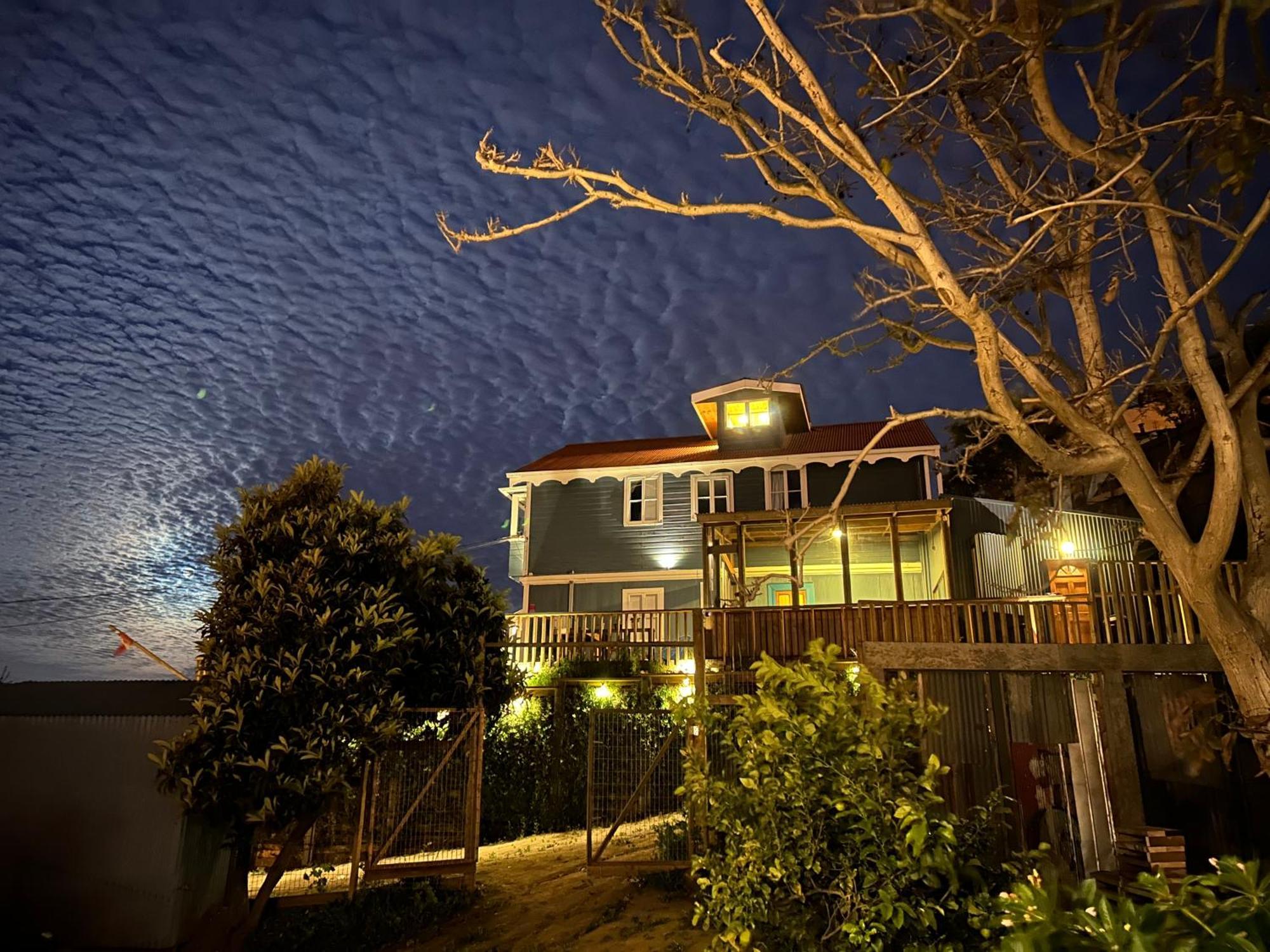 Hotel Faro Azul Valparaiso Cerro Alegre Exteriör bild