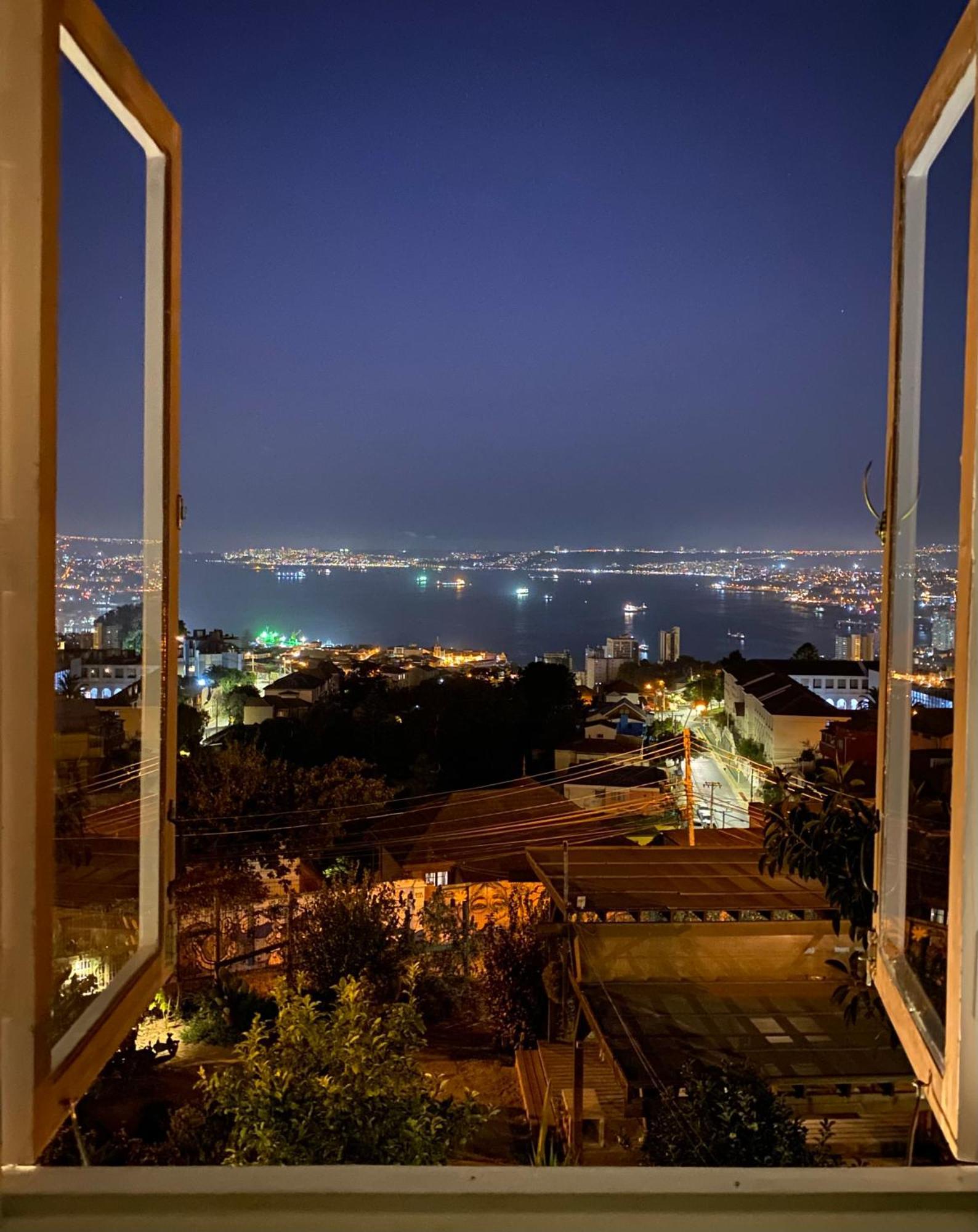 Hotel Faro Azul Valparaiso Cerro Alegre Exteriör bild