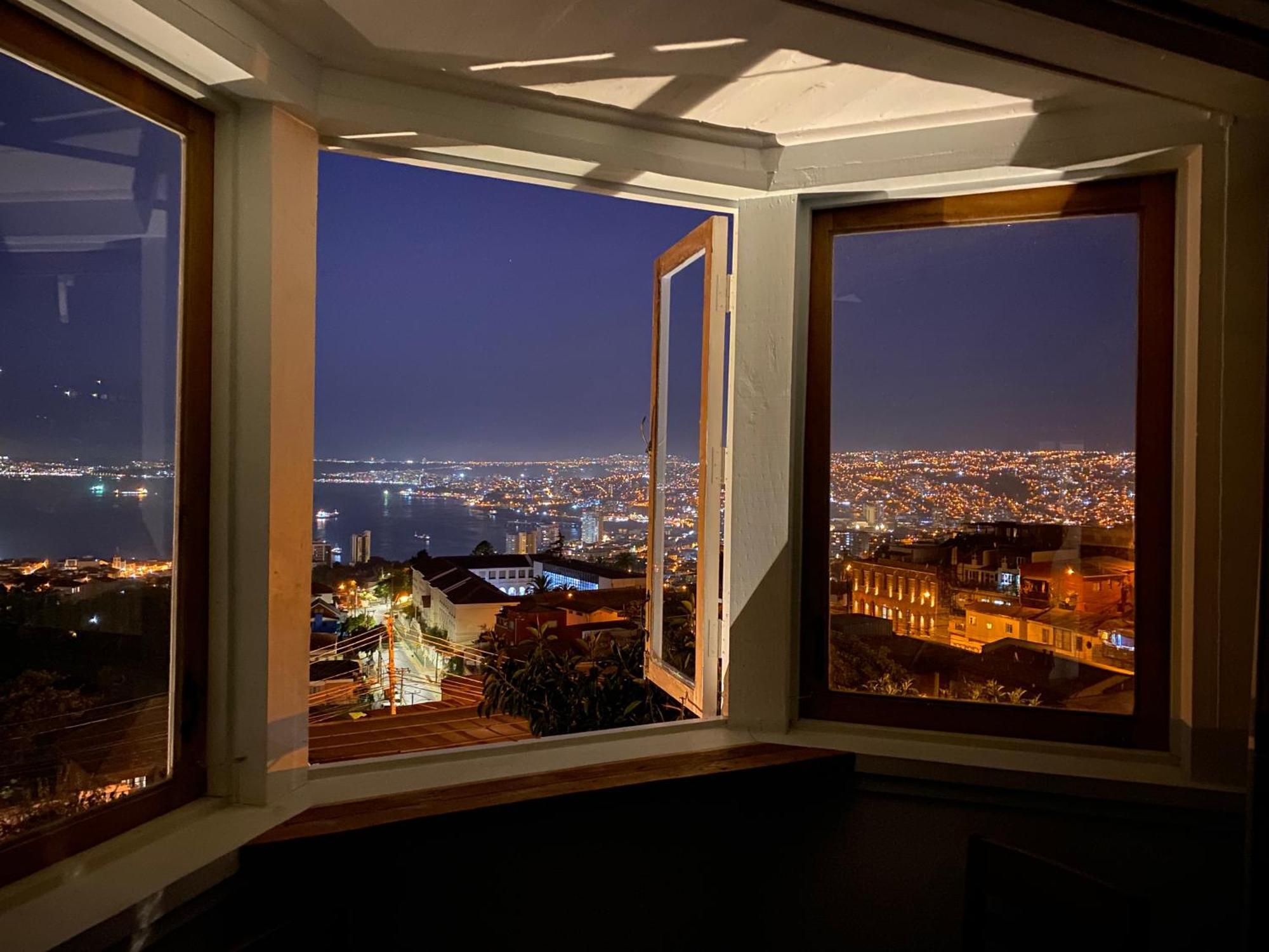 Hotel Faro Azul Valparaiso Cerro Alegre Exteriör bild